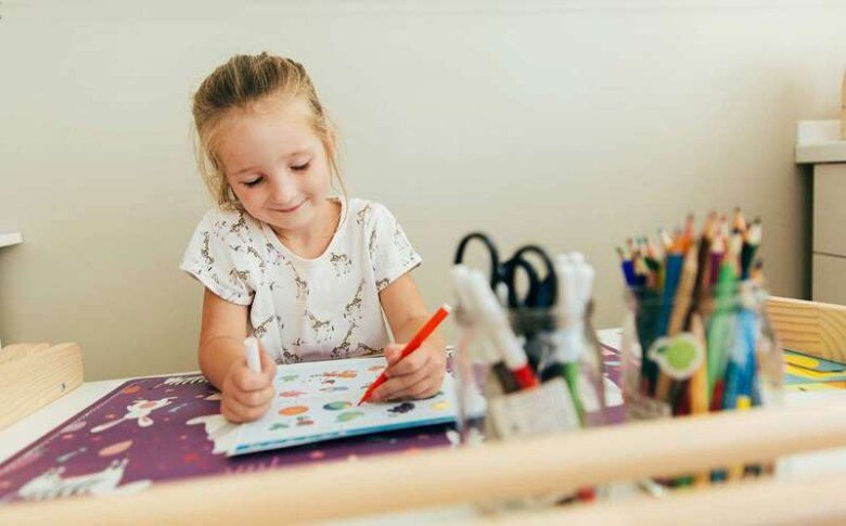 Phụ huynh cần lên kế hoạch chăm sóc, rèn luyện trẻ phù hợp, tránh gây áp lực cho trẻ. Ảnh minh họa. 