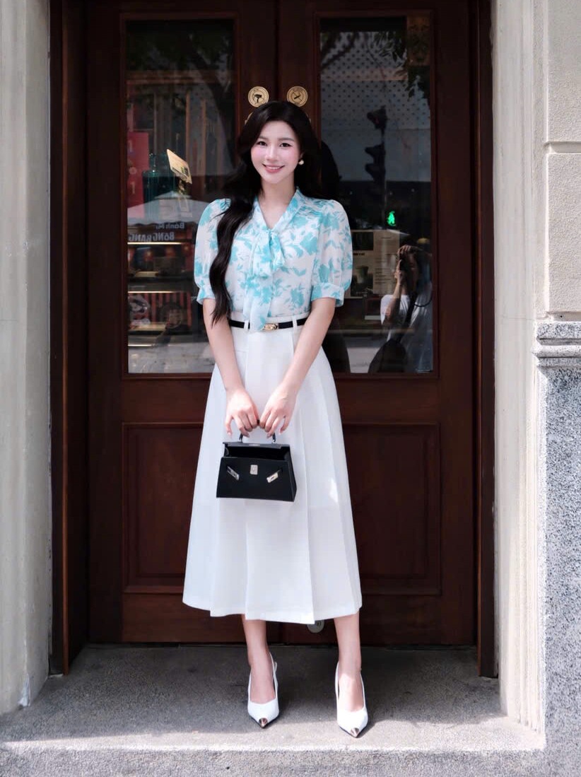 Chân váy xếp ly trở lại, chị em nhất định phải biết 4 cách mặc “đỉnh chóp” để trông đẹp thanh lịch như Song Hye Kyo - 7