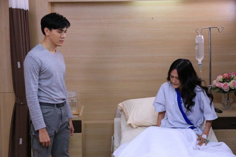 Chồng nói rằng anh đã hỏi vay tiền chồng cũ của tôi. (Ảnh minh họa)