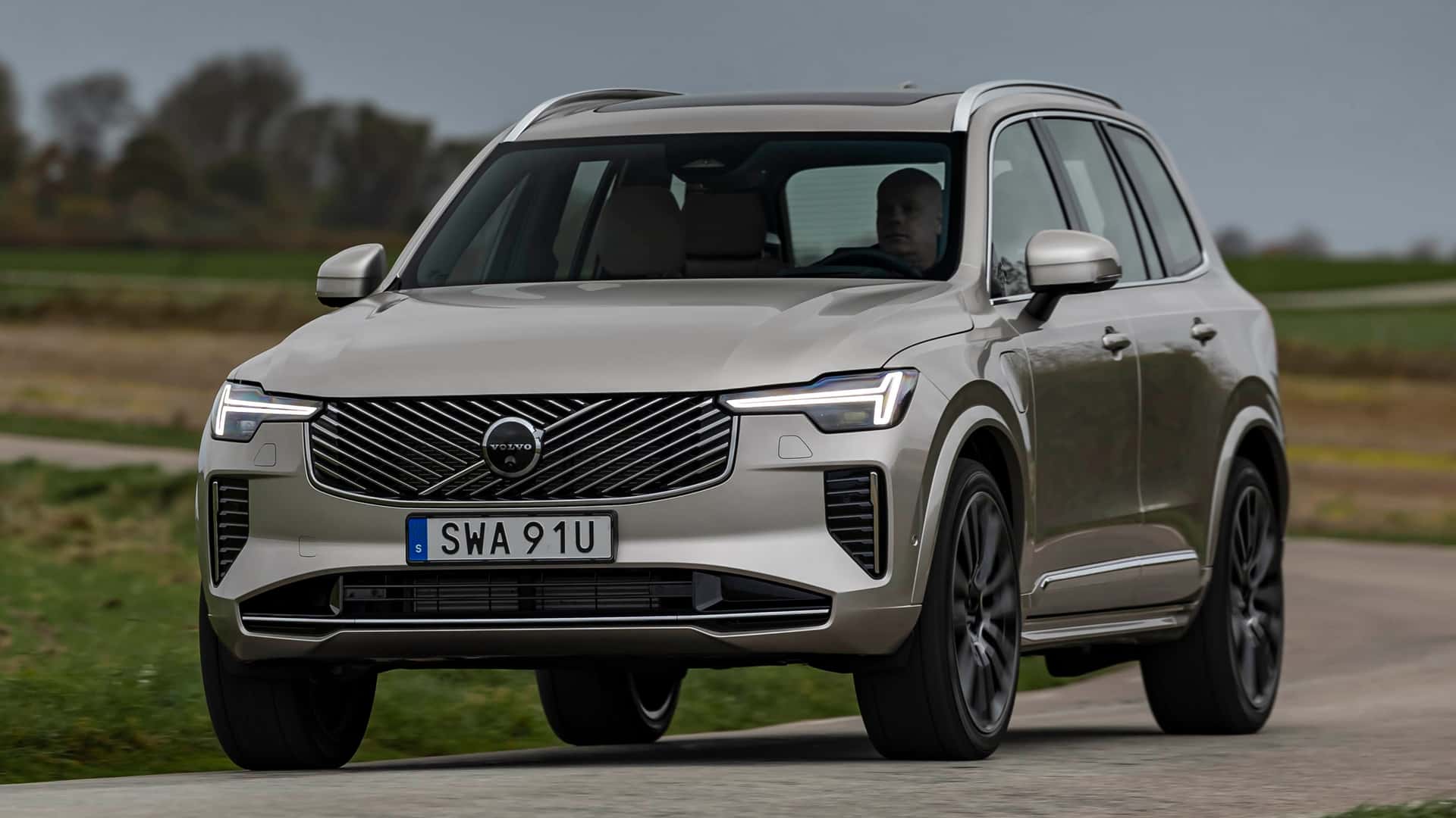 Volvo nổi tiếng tạo ra dây an toàn nhưng hơn 1.300 xe đời mới nhất bị triệu hồi vì lỗi này- Ảnh 2. Volvo nổi tiếng tạo ra dây an toàn nhưng hơn 1.300 xe đời mới nhất bị triệu hồi vì lỗi này- Ảnh 2.