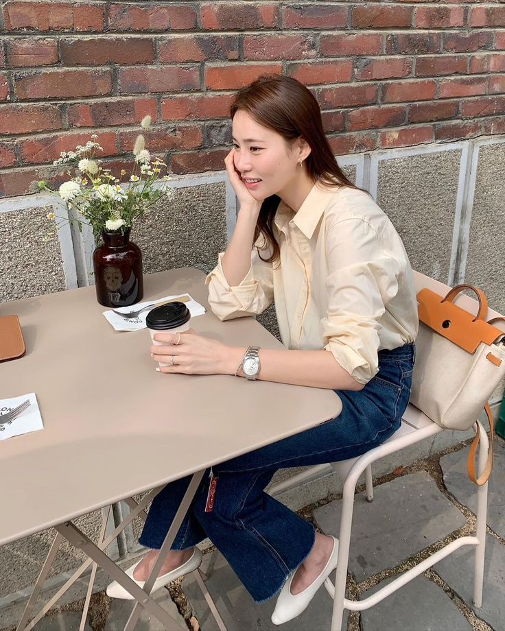 Đi làm mỗi ngày nhưng vòng 2 lại “kém thon”? Chỉ cần sắm đủ 4 items này, chị em vừa giấu bụng gọn gàng, vừa hack dáng dài miên man - 2