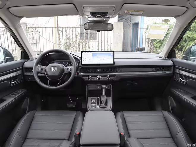 Honda CR-V ra mắt bản kỷ niệm 30 năm: Màn giải trí 12,3inch, bớt nút vật lý, có thể lái rảnh tay một lúc trên cao tốc- Ảnh 3. Honda CR-V ra mắt bản kỷ niệm 30 năm: Màn giải trí 12,3inch, bớt nút vật lý, có thể lái rảnh tay một lúc trên cao tốc- Ảnh 3.