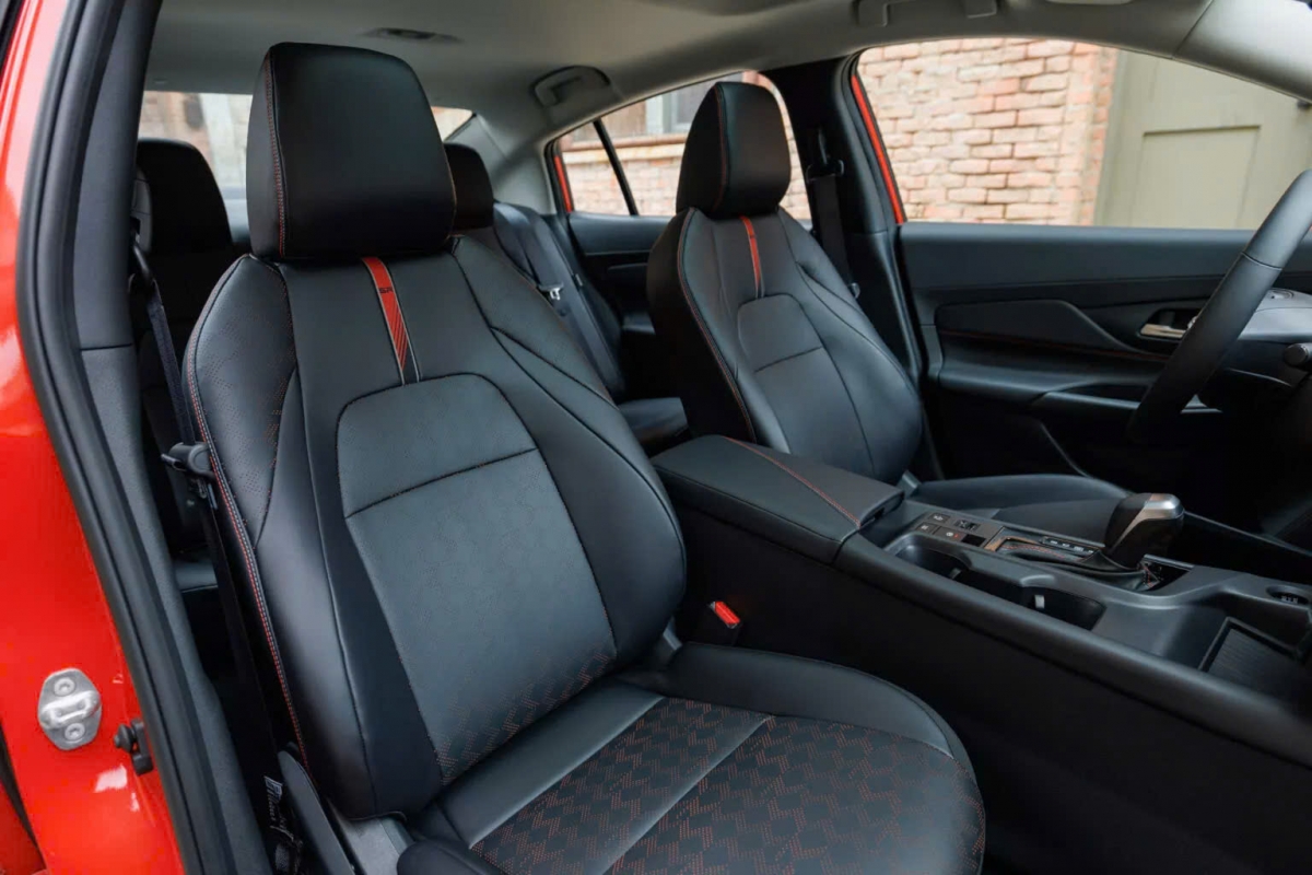 Nissan Sentra 2026 lộ diện với thiết kế mới nhưng vẫn trung thành động cơ 2.0-lít- Ảnh 10.