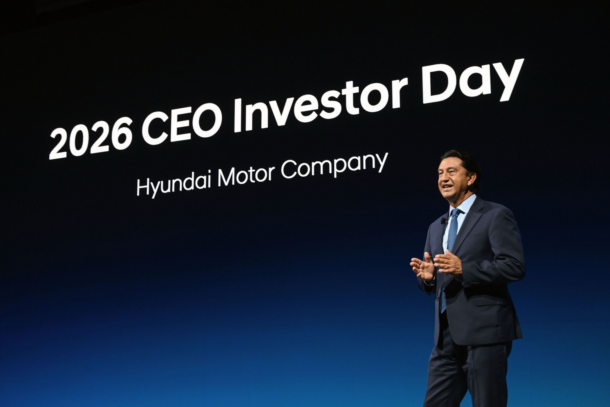 Hyundai muốn 'chen' vào Toyota và VW bằng cách tung hơn 100 mẫu chỉ trong vòng chưa đầy 5 năm, nhiều thứ còn chưa làm bao giờ - Ảnh 1.
