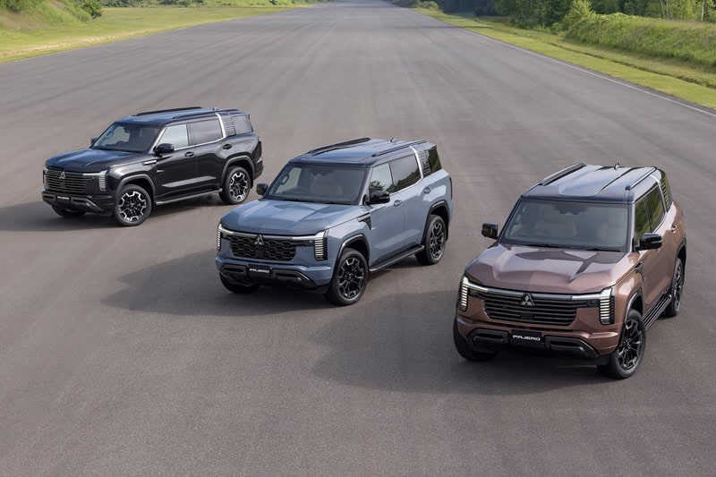 Mitsubishi Pajero 2026 giá dự kiến quy đổi hơn 1,2 tỷ đồng ở gần Việt Nam: 3 bản, khác tiện nghi, dẫn động, ADAS từ bản rẻ nhất - Ảnh 1.