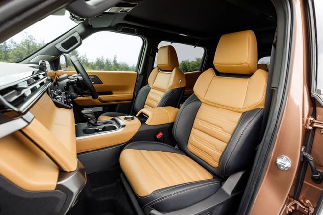 Mitsubishi Pajero 2026 giá dự kiến quy đổi hơn 1,2 tỷ đồng ở gần Việt Nam: 3 bản, khác tiện nghi, dẫn động, ADAS từ bản rẻ nhất - Ảnh 10.