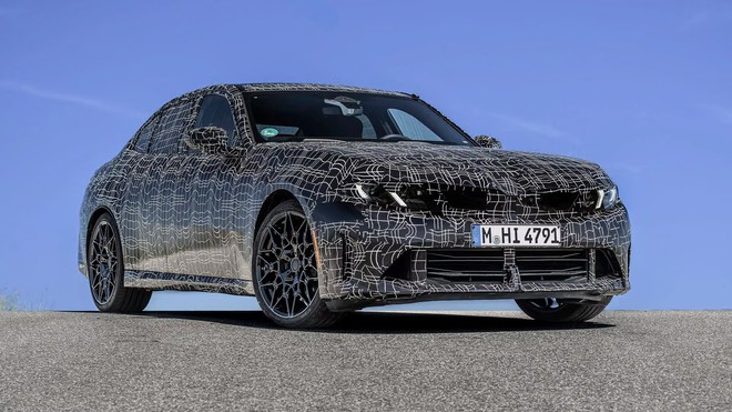 BMW 3 Series đời mới lộ diện không che trên đường: Cản sau hầm hố, kích thước lớn hơn hiện tại, động cơ hybrid tiêu chuẩn cạnh tranh C-Class - Ảnh 4.
