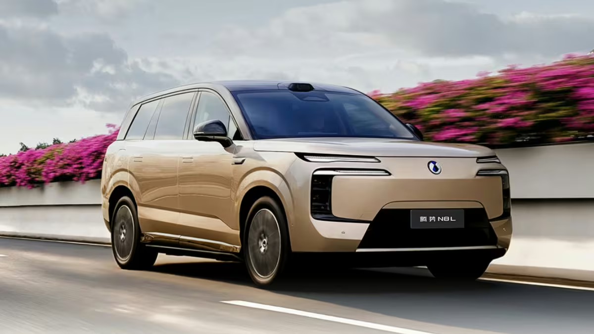 BYD có SUV mới giá quy đổi từ hơn 1,1 tỷ đồng: Đầy điện chạy gần 1.000km, sạc 10-97% chỉ trong 9 phút, phần cứng khủng hỗ trợ tự lái - Ảnh 4.