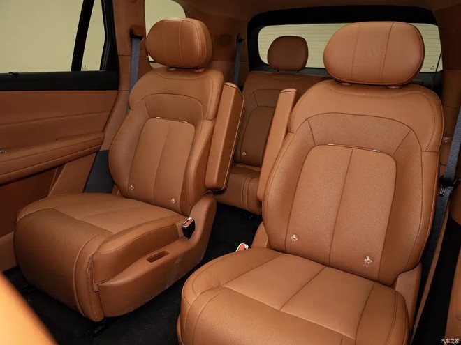 BYD có SUV mới giá quy đổi từ hơn 1,1 tỷ đồng: Đầy điện chạy gần 1.000km, sạc 10-97% chỉ trong 9 phút, phần cứng khủng hỗ trợ tự lái - Ảnh 8.