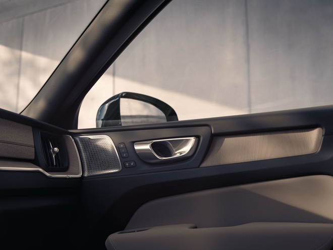 Volvo XC60 nâng cấp lớn: Đèn mới, thêm tính năng ADAS, chạy 126km không cần xăng - Ảnh 18.