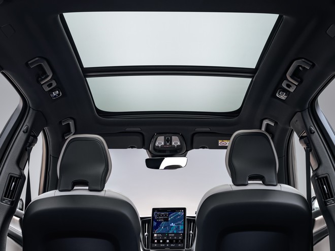 Volvo XC60 nâng cấp lớn: Đèn mới, thêm tính năng ADAS, chạy 126km không cần xăng - Ảnh 22.