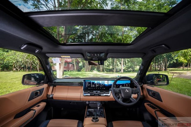 Mitsubishi Pajero thế hệ mới chốt ngày ra mắt ĐNÁ: 3 phiên bản giá quy đổi từ 1,2 tỷ, máy dầu hơn 200mã lực, tham vọng đấu Everest - Ảnh 23.
