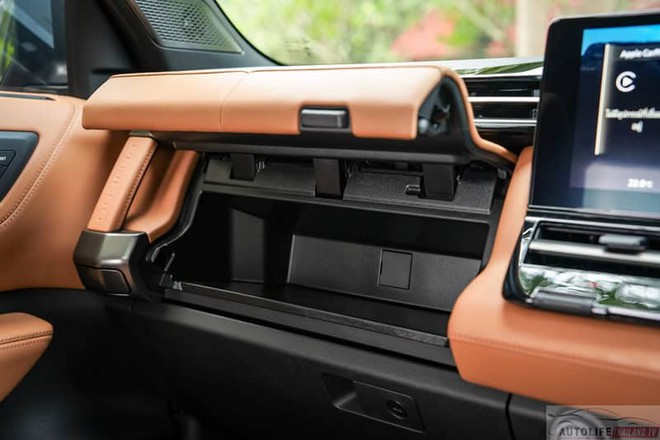 Mitsubishi Pajero thế hệ mới chốt ngày ra mắt ĐNÁ: 3 phiên bản giá quy đổi từ 1,2 tỷ, máy dầu hơn 200mã lực, tham vọng đấu Everest - Ảnh 30.