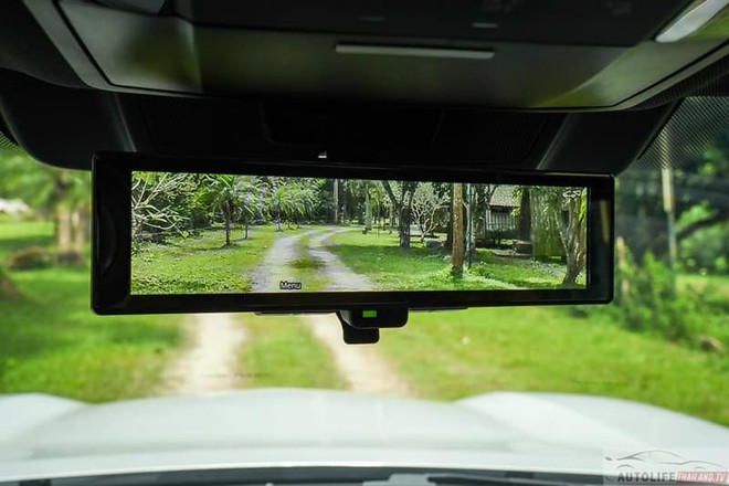 Mitsubishi Pajero thế hệ mới chốt ngày ra mắt ĐNÁ: 3 phiên bản giá quy đổi từ 1,2 tỷ, máy dầu hơn 200mã lực, tham vọng đấu Everest - Ảnh 32.