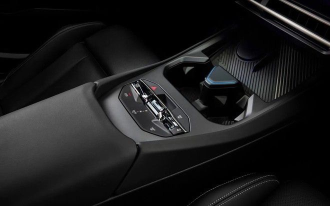 BMW 3 Series thế hệ mới ra mắt: Thiết kế giống hệt xe điện nhưng khác nền tảng, cặp màn hình siêu lớn, có thể biến từ AWD thành cầu sau - Ảnh 14.