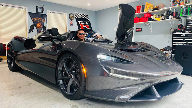 Thành viên Gia Lai Team trải nghiệm siêu xe 2 triệu USD đang gây sốt tại Việt Nam - Ảnh 1. Thành viên Gia Lai Team trải nghiệm siêu xe 2 triệu USD đang gây sốt tại Việt Nam - Ảnh 1.