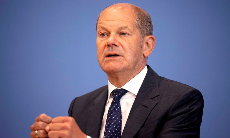 Olaf Scholz, ứng viên thủ tướng đảng Dân chủ Xã hội (SPD) tại họp báo ở Berlin hôm 21/7. Ảnh: Reuters.