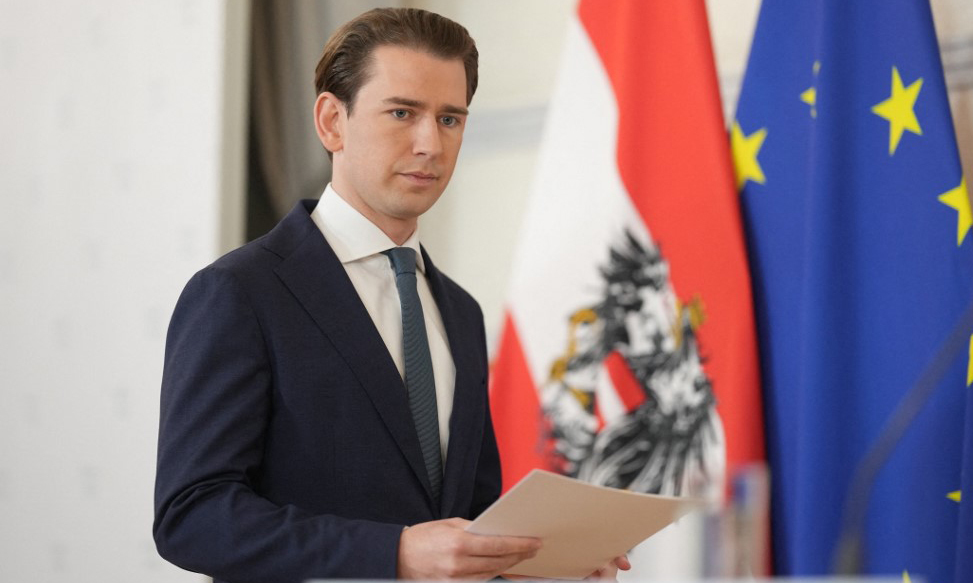 Thủ tướng Áo Sebastian Kurz tại văn phòng thủ tướng ở thủ đô Vienna hôm 9/10. Ảnh: AFP.