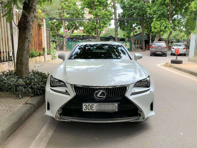 Chủ xe bán Lexus RC 200t sau 8.000km, công khai chịu lỗ gần 1,3 tỷ đồng - Ảnh 2.