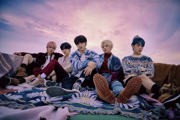 Doanh số album Nhật của các nhóm Kpop năm 2021: BTS và dàn gà HYBE thống trị, girlgroup duy nhất có mặt không phải BLACKPINK - Ảnh 4.