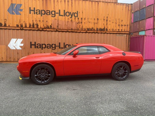 Soi xe cơ bắp Dodge Challenger GT thứ 3 về Việt Nam: Ngoại thất thuộc hàng độc, chào giá hơn 3 tỷ đồng - Ảnh 3.