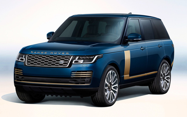 Range Rover tung ‘bản vàng’ siêu độc, giá quy đổi từ 4,6 tỷ nhưng đại gia Việt khó mà mua được - Ảnh 1.