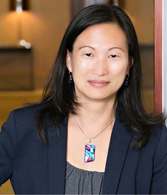 Người gốc Á đầu tiên trở thành thẩm phán liên bang ở Washington