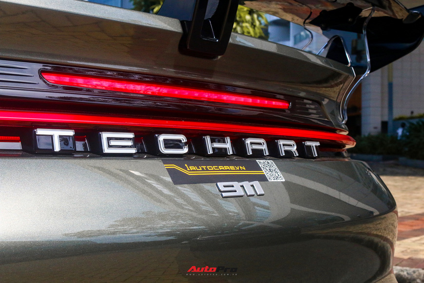 Cận cảnh Porsche 911 Carrera S thế hệ mới độ TechArt đầu tiên Việt Nam: Bộ mâm hầm hố nhất, cánh gió sau có bộ phận như đồ chơi - Ảnh 15.