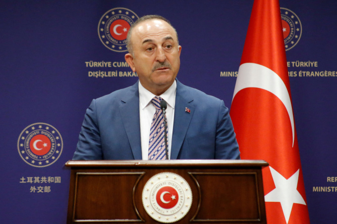 Ngoại trưởng Thổ Nhĩ Kỳ Mevlut Cavusoglu tại cuộc họp báo ở Ankara hồi tháng 6. Ảnh: Reuters.
