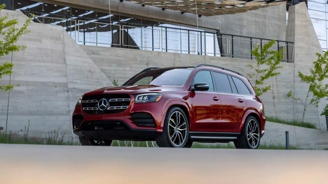 Mercedes-Benz GLS bị triệu hồi để khắc phục lỗi hàng ghế thứ ba - Ảnh 1.