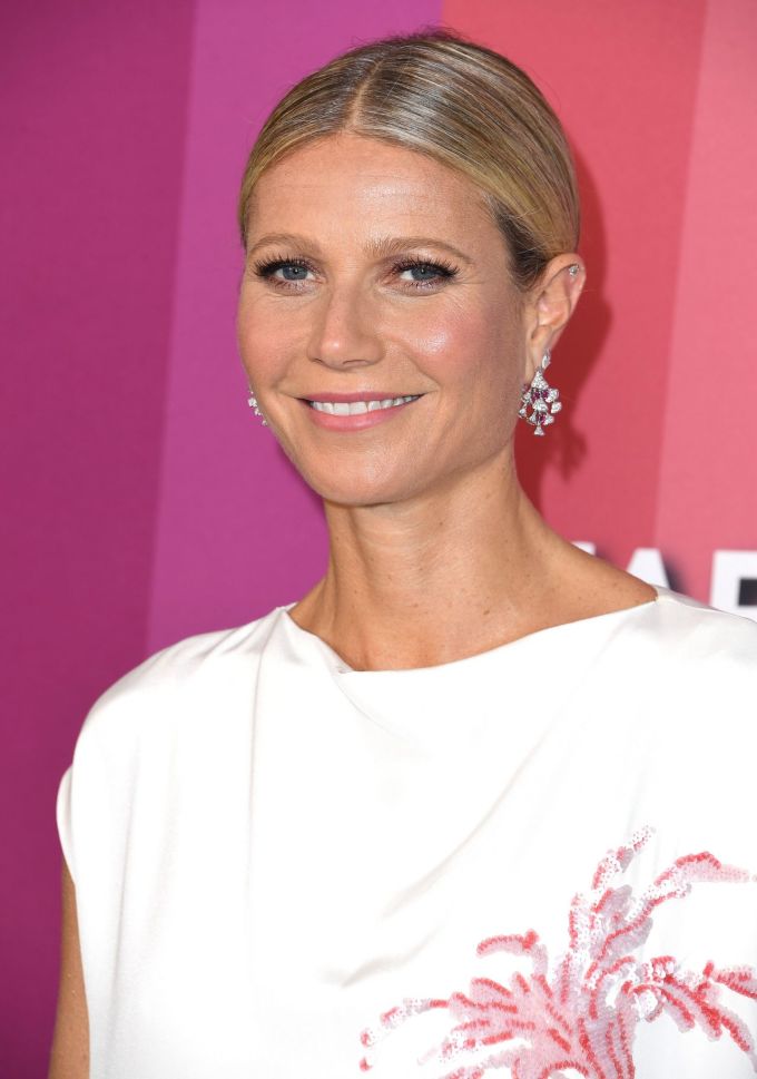 Gwyneth Paltrow tại sự kiện amfAR Gala năm 2019. Ảnh: AFP