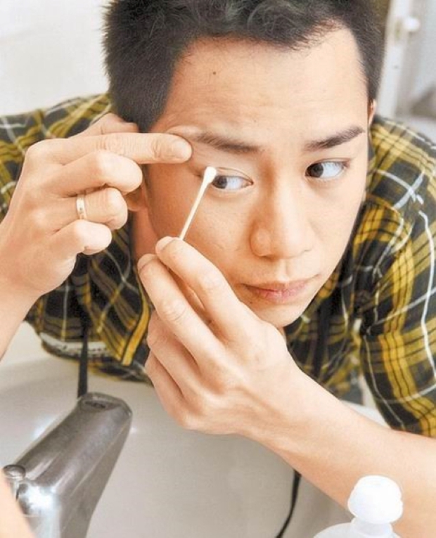 6 kiểu gỉ mắt cảnh báo bệnh nhãn khoa nghiêm trọng nhưng ít ai quan tâm - Ảnh 2.
