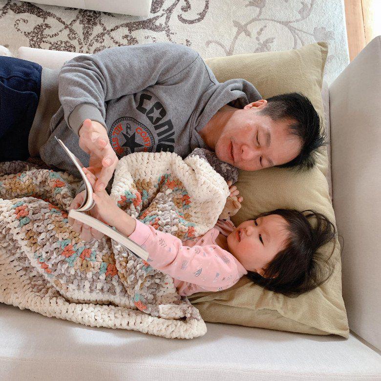 Con gái Phan Như Thảo tỏ rõ thái độ yêu bố Đức An hơn mẹ, bắt nguồn từ cách nuôi con của cựu người mẫu - 9