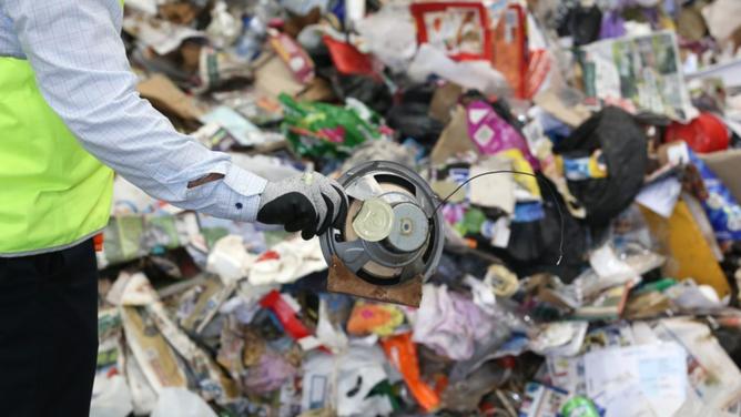 Bioelektra claims it can recycle everything possible, leaving a mere four per cent for landfill. (Jono Searle/AAP PHOTOS)
