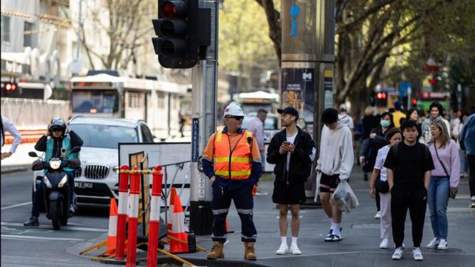 A survey will illustrate how well businesses have been faring in the face of cost pressures. (Diego Fedele/AAP PHOTOS)