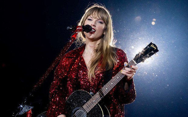 Phim concert của Taylor Swift đứng đầu phòng vé sau khi ra mắt - Ảnh 1.