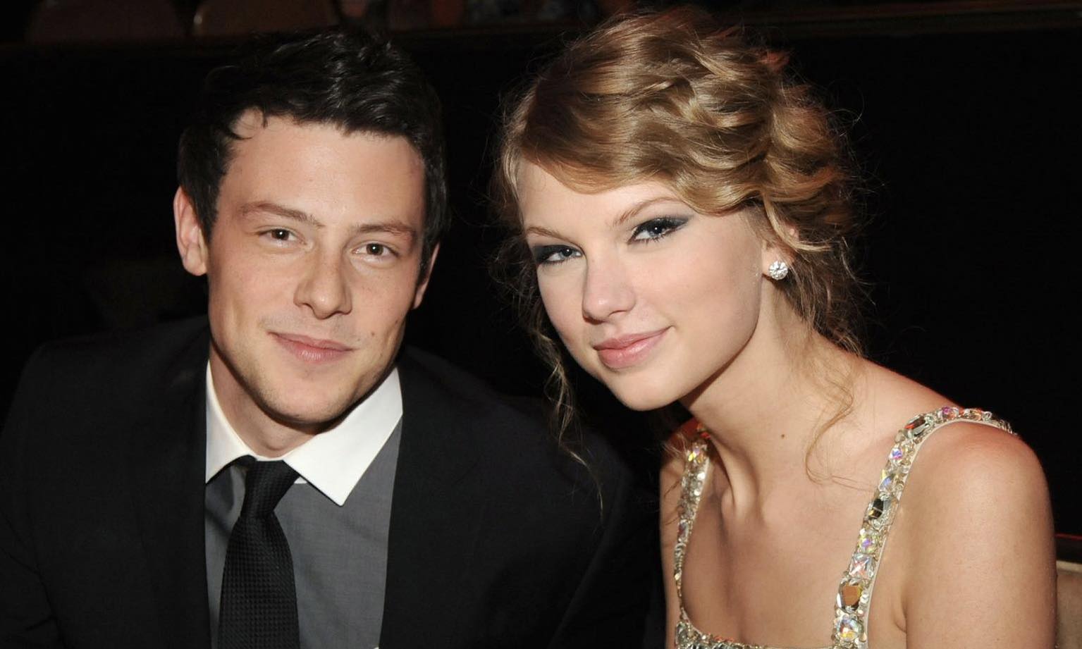Taylor Swift và Cory Monteith ở lễ trao giải Grammy lần 52. Ảnh: Wire Image
