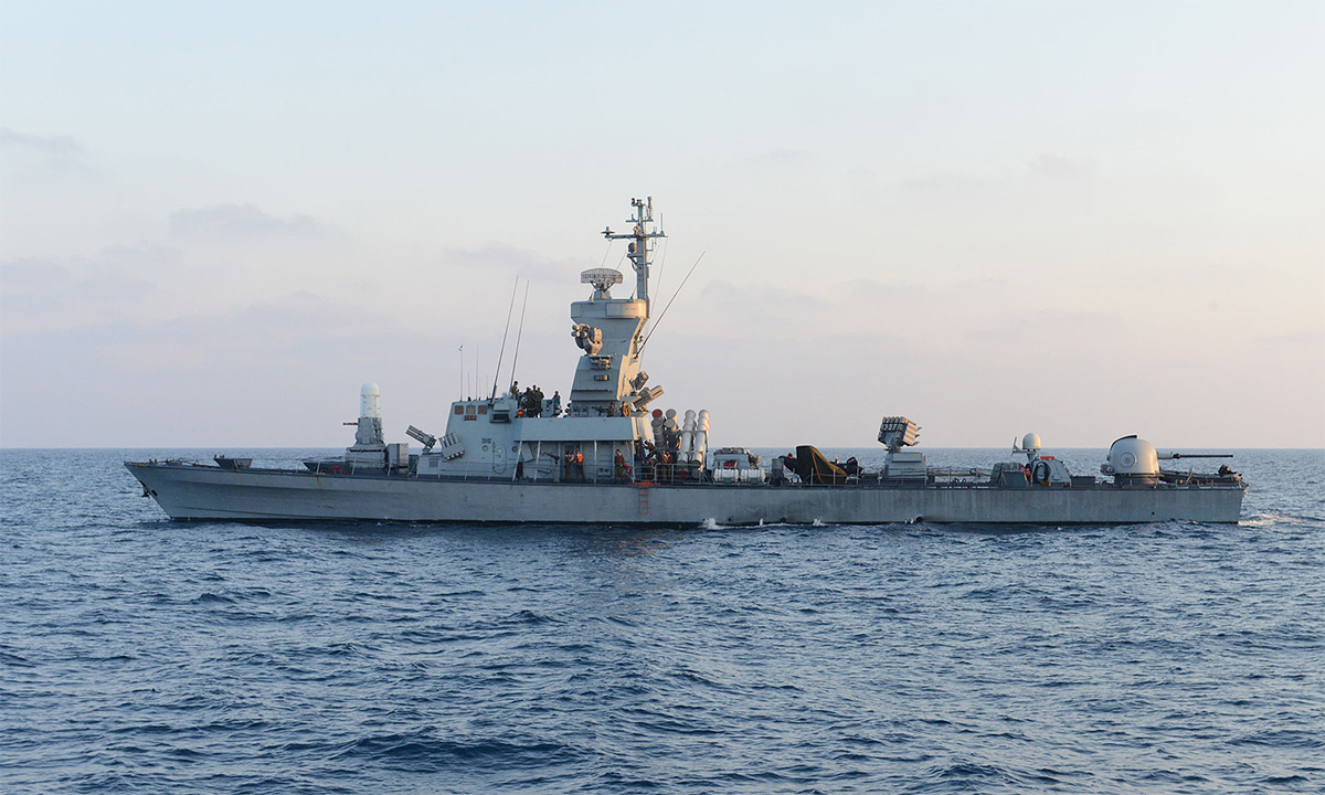 Tàu tên lửa INS Sufa của Israel hoạt động trên biển tháng 7/2014. Ảnh: IDF