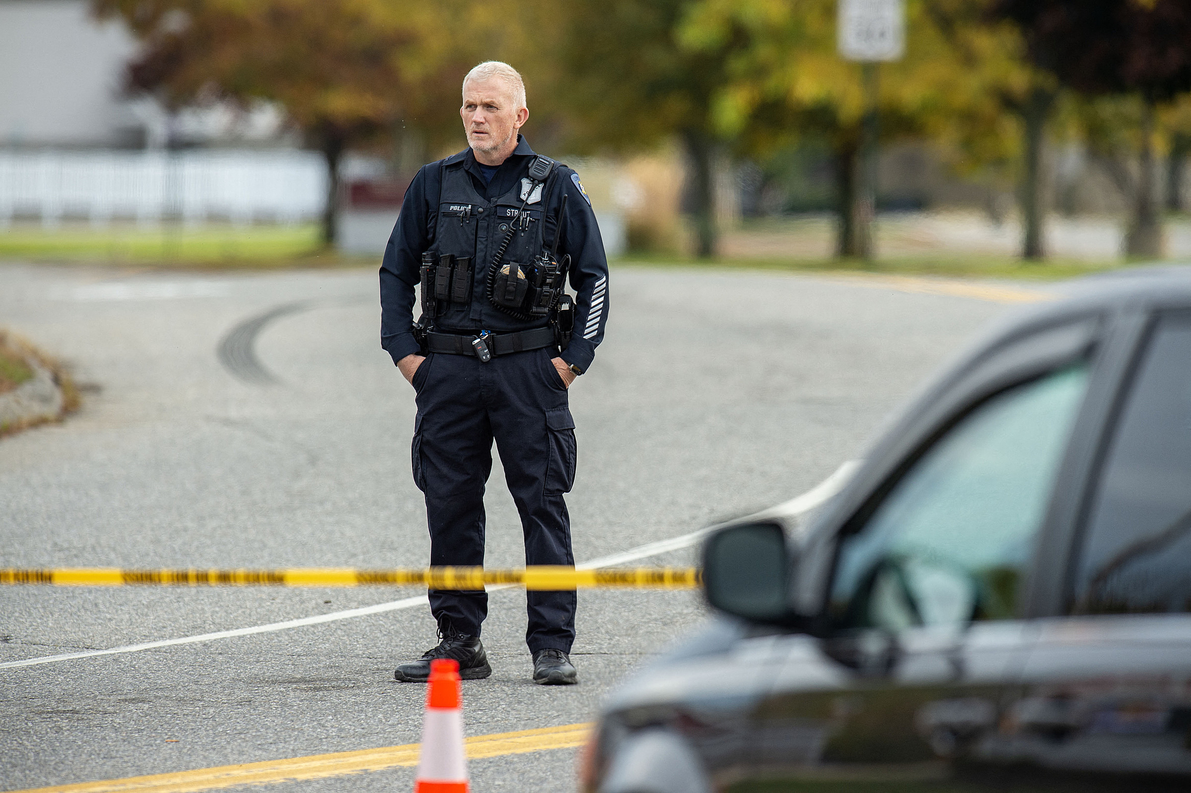 Cảnh sát Mỹ phong tỏa một tuyến phố tại Lewitson, bang Maine, ngày 26/10. Ảnh: AFP