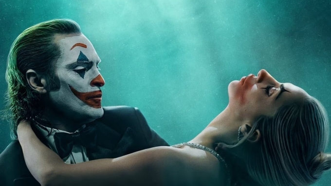 Tạo hình Joaquin Phoenix (trái) và Lady Gaga trong phim Joker: Folie à Deux. Ảnh: Warner Bros.