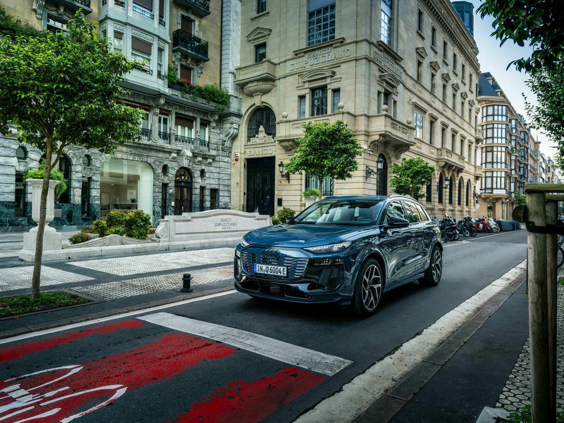 Audi Q6 e-tron đạt 5 sao Euro NCAP, bảo vệ người ngồi trong gần như tối đa- Ảnh 4.