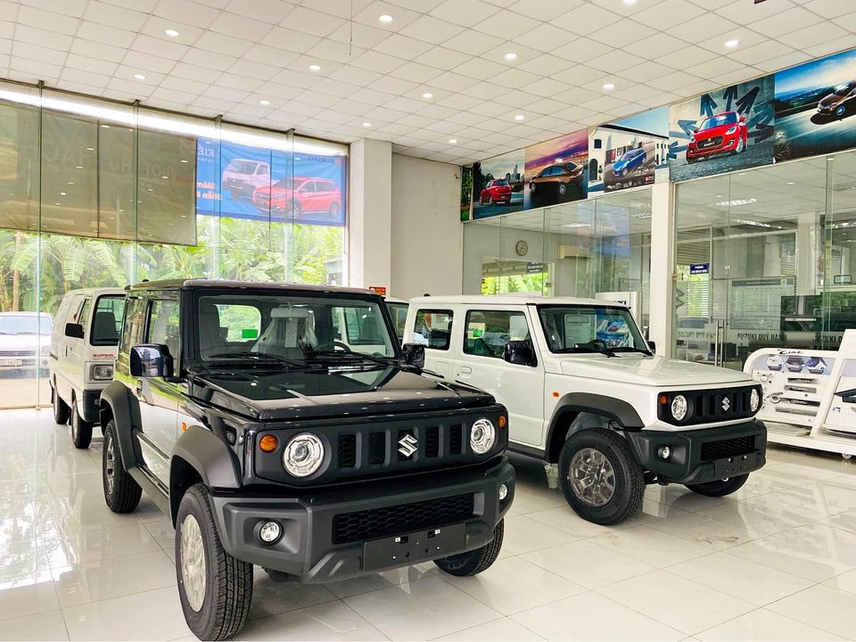 Đại lý giảm giá Suzuki Jimny xuống còn hơn 700 triệu đồng, ngang ngửa Xforce bản ‘full’- Ảnh 2.