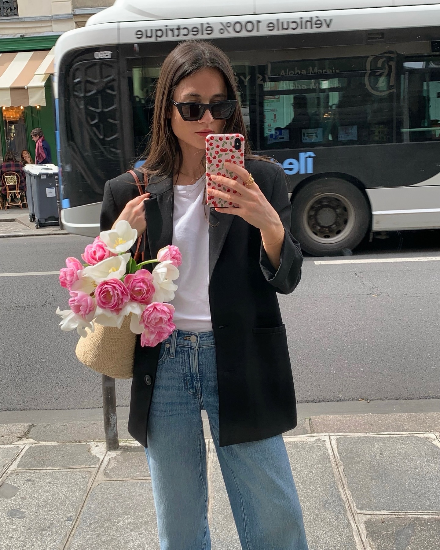 4 mẫu áo blazer đẹp trường tồn trong tủ đồ của phụ nữ Pháp- Ảnh 4.