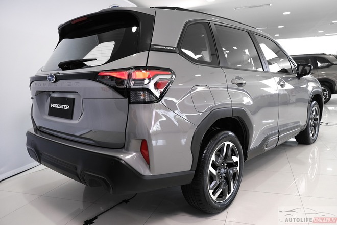 Subaru Forester 2026 tiếp tục về ĐNÁ, quy đổi 2,1 tỷ đồng: Thiết kế lột xác, mạnh hơn nhưng cần một điều để thuyết phục khách Việt khi bán tháng sau- Ảnh 4.