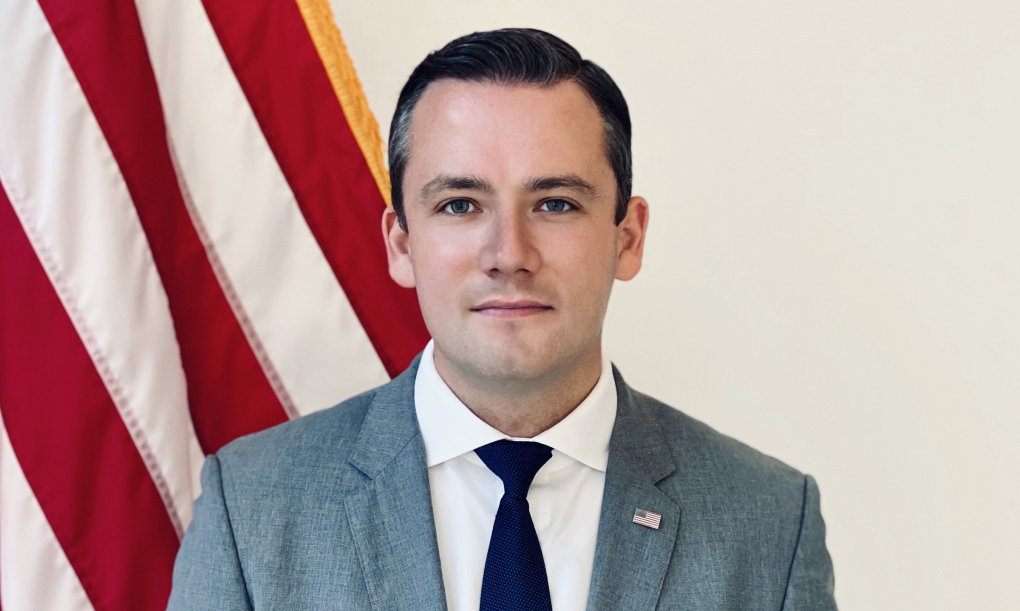 Ông Jon Harrison trong ảnh chân dung chụp năm 2021. Ảnh: USARC