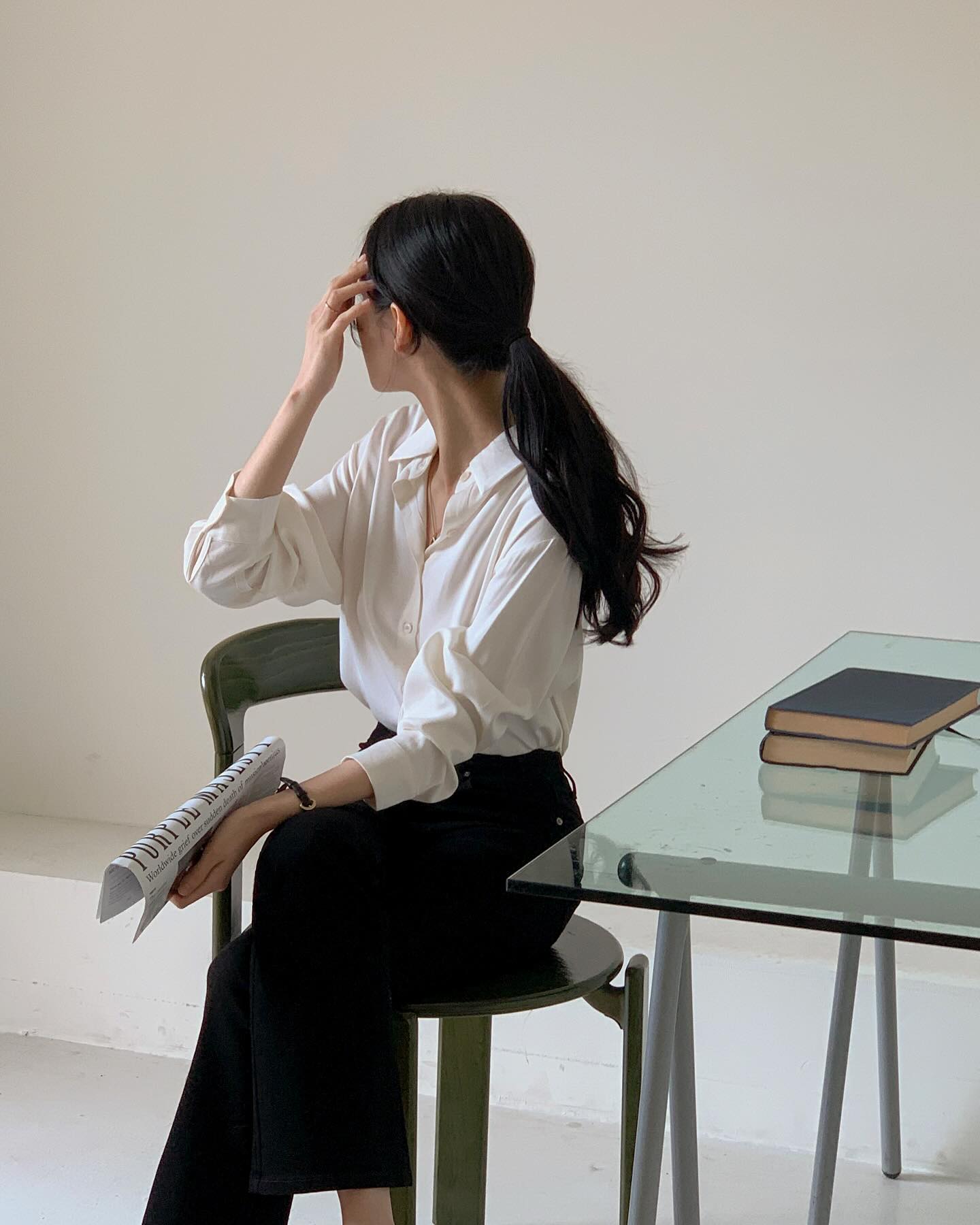 amp;#34;Bỏ túiamp;#34; 4 cách mặc quần đen sang - xịn - mịn vào mùa lạnh, gái xinh bỏ lỡ chỉ có tiếc - 5