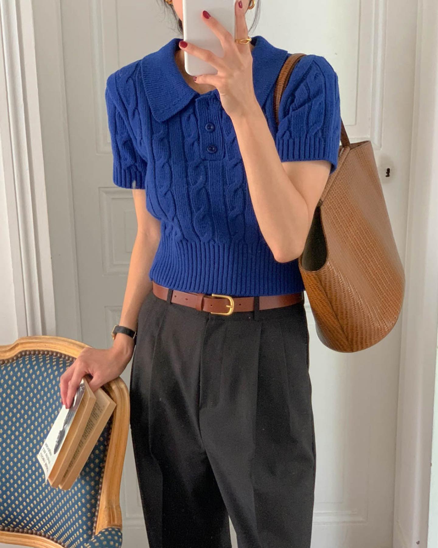 amp;#34;Bỏ túiamp;#34; 4 cách mặc quần đen sang - xịn - mịn vào mùa lạnh, gái xinh bỏ lỡ chỉ có tiếc - 9