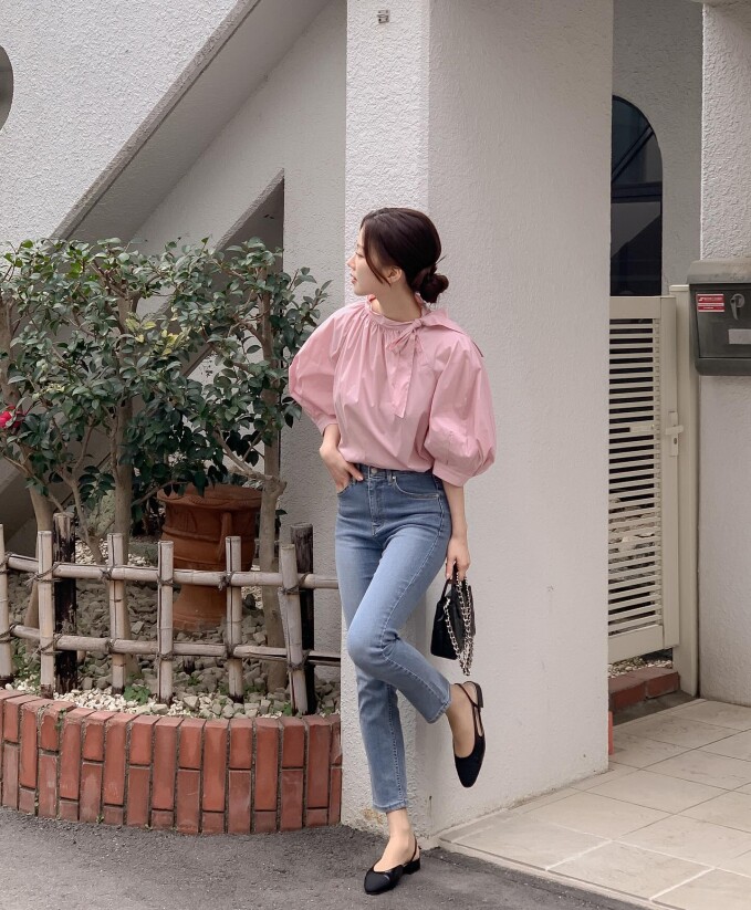 Không biết mang giày gì để hợp mùa đông, cứ nhìn tủ đồ của phụ nữ Pháp là hiểu: Toàn kiểu đơn giản mà sang chảnh amp;#34;đỉnh chópamp;#34; - 19