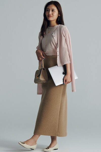 4 cách diện áo khoác cardigan giúp bạn vừa thanh lịch, thời thượng mà không tốn thời gian chuẩn bị - 7