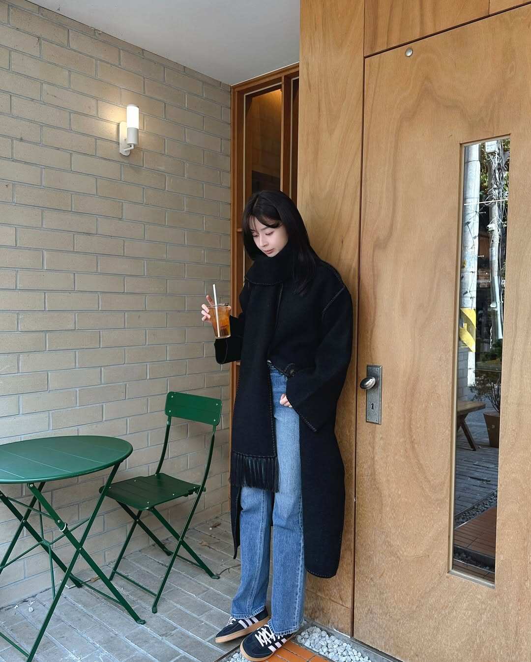 Mỹ nhân sở hữu đôi chân dài gần 1m1 được ví như thần Vệ Nữ, tuổi 34 vẫn khiến nhiều người phải mê mẩn vì mặc gì cũng sang  - 10